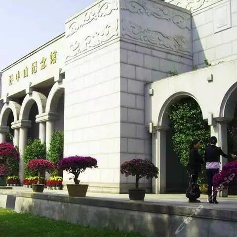 灯饰最新资讯，照明行业智能化新时代引领者