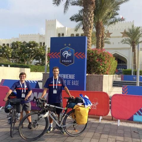 法国最新球衣设计细节与数据分析解读