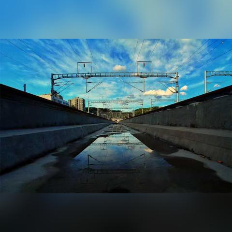 西成客专建设进展顺利，预计按期完工