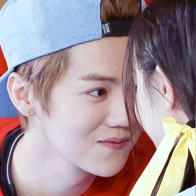 奔跑吧最新一期，鹿晗热血奔跑展现综艺魅力