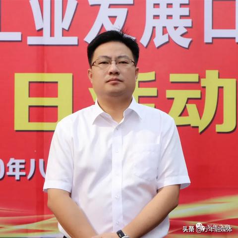 万年只争朝夕，最新章节及深度感悟