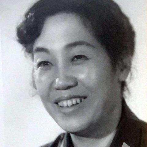 杜雨露最新照片，影视巨星风采展现